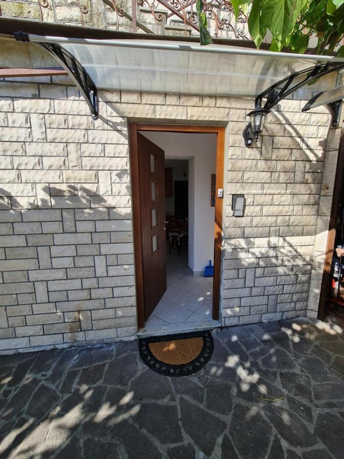 Apartma Pina Leilighet Izola Eksteriør bilde